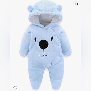 Baby wintersuit NWT